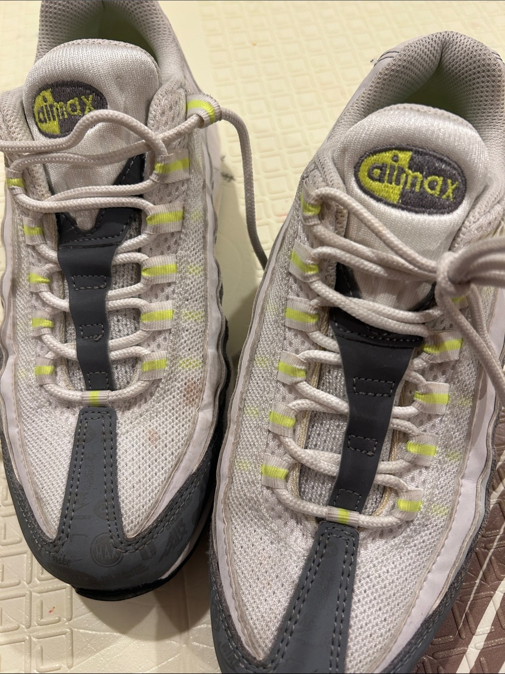 Nike Air Max Men's Gray and Lime Mesh Sneakers